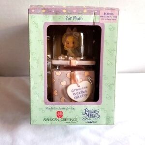 American Greetings Precious Moments " A  Mom's Love is the Best Gift of All" NIB